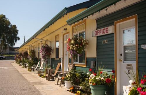 Osoyoos Hotel | Boundary Motel