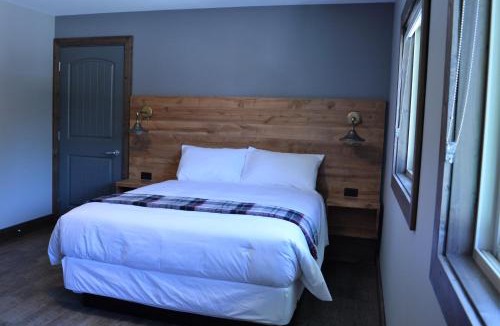 Harrison Mills Hotel | Sasquatch Inn