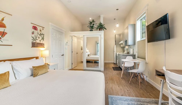 Stirling All Suites Hotel