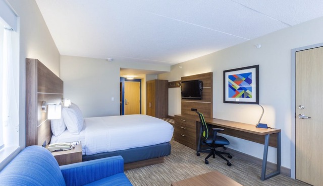 Holiday Inn Express Saint John Harbour Side by IHG