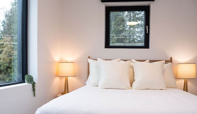 Powder Pines Retreat Revelstoke Vacation