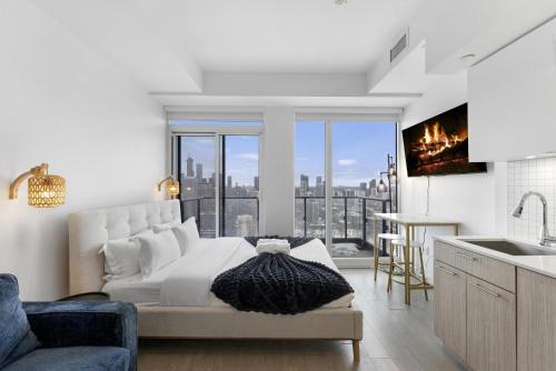 Metro Cozy Queen Studio Escape