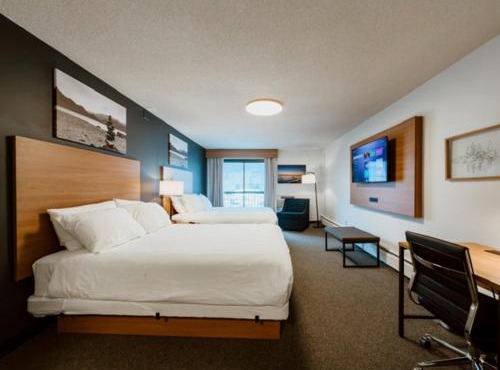 Sea to Sky Hotel and Conference Centre