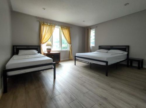 Muskoka 4-Bedroom Cottage