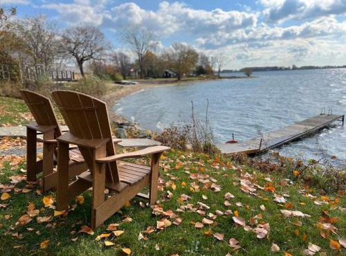Happiness Haven: Waterfront PEC House